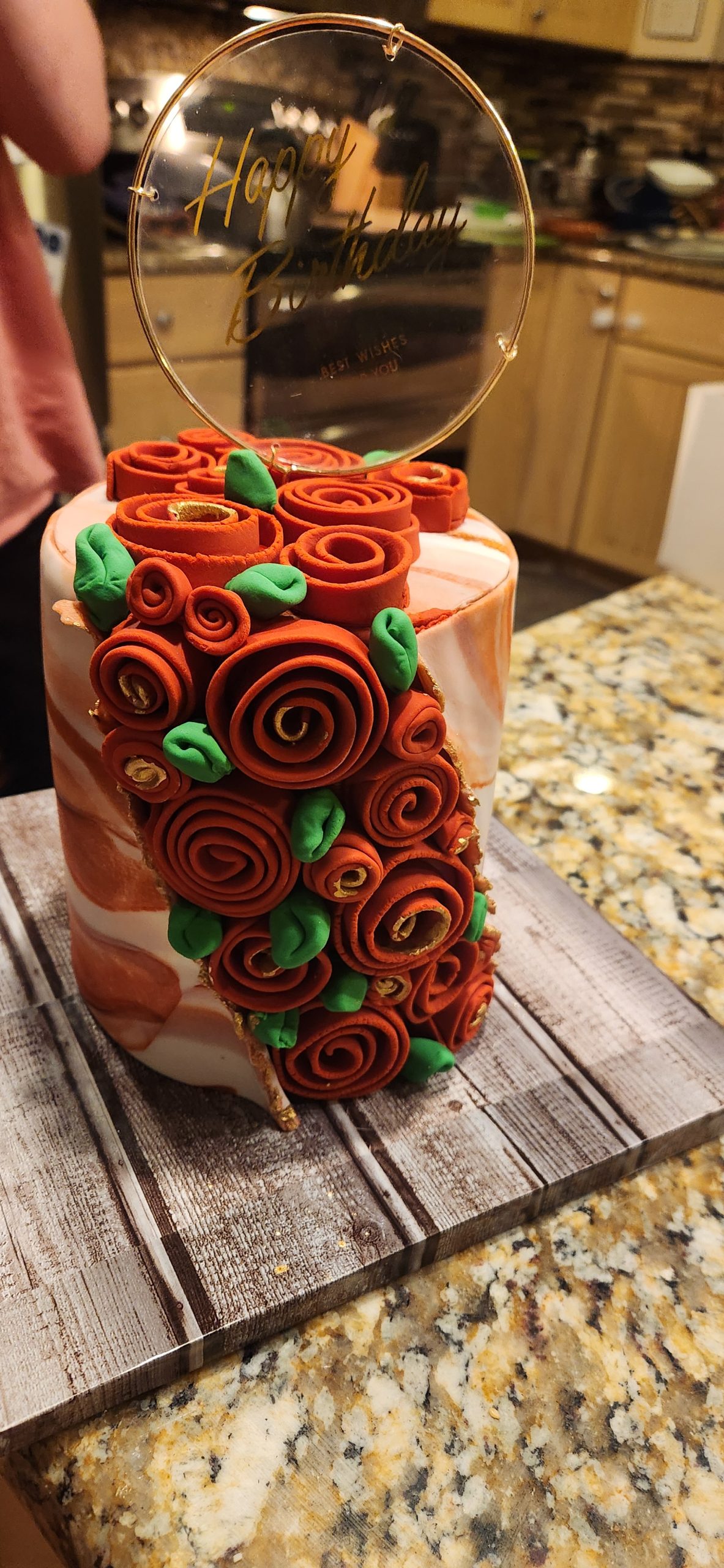 Birthday cake with roses and fondent